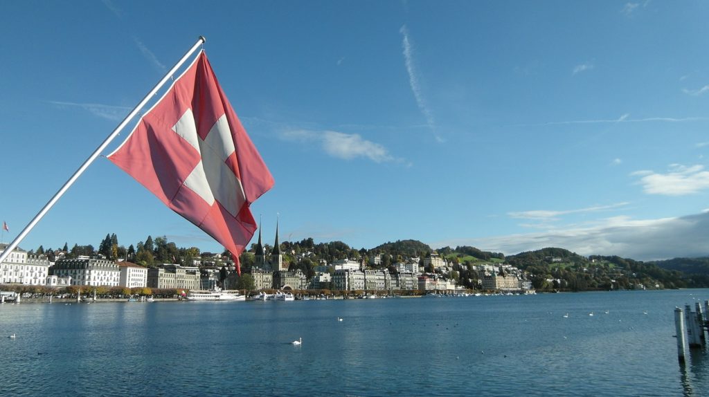 Comparaison de l'imposition dans les différents cantons suisses